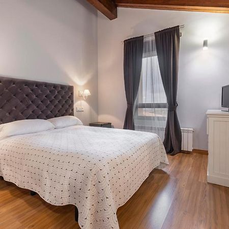 Hotel Palacio Ivan Tarin Monteagudo del Castillo Eksteriør billede